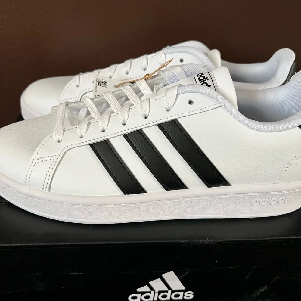 adidas Men's Grand Court Sneaker Sz 8.5 M